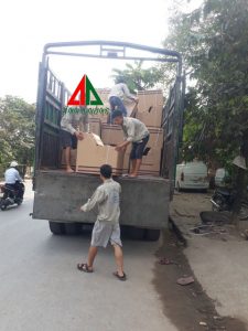 Bốc xếp hàng hóa